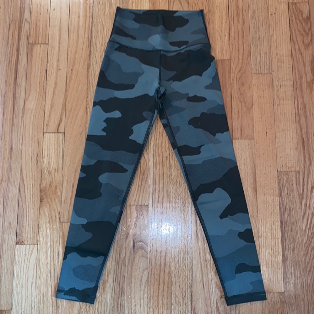 Aerie Offline Seamless Camo Leggings
